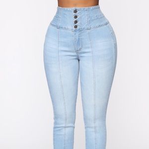 Fashion Nova Jeans Size 7